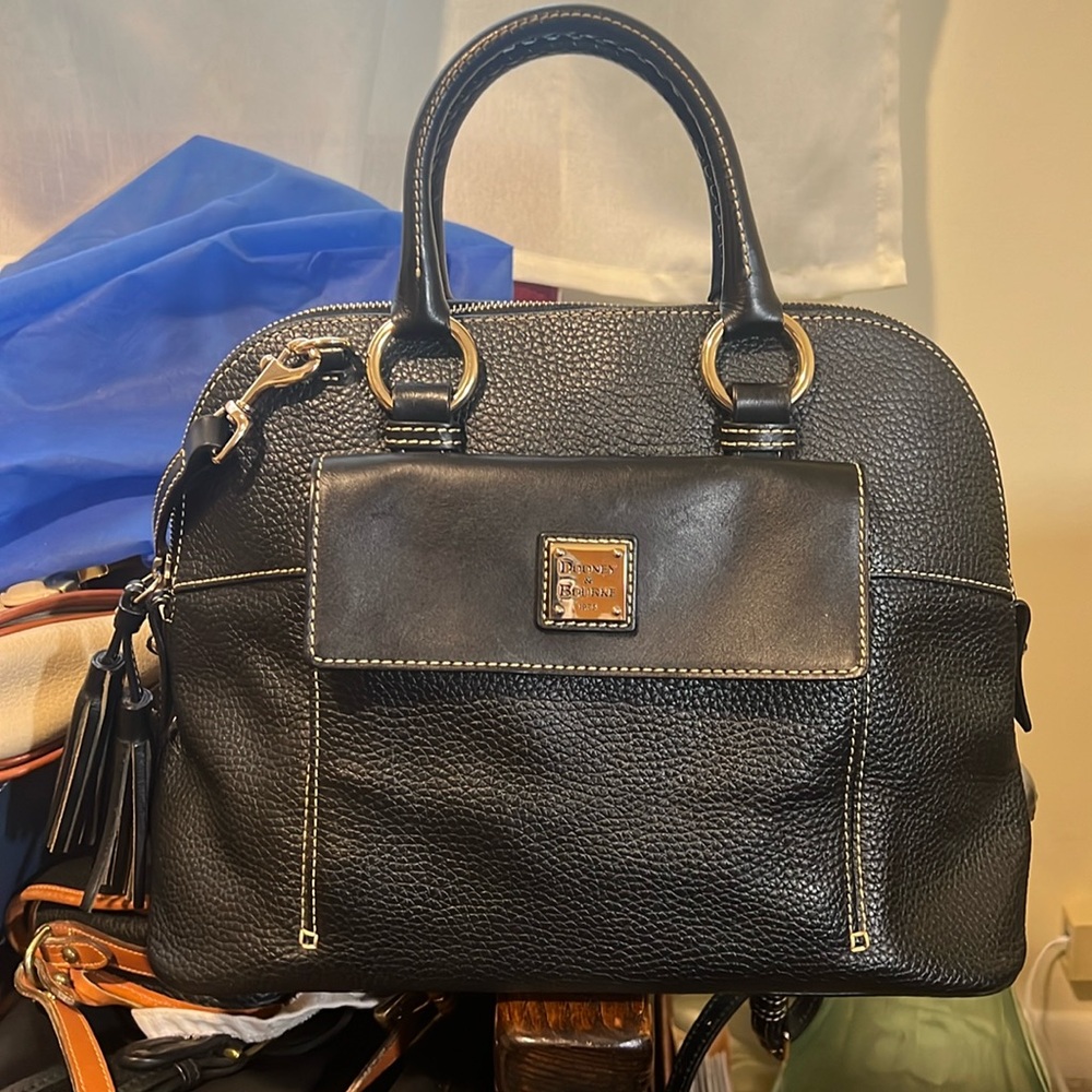 Dooney and Bourke Handbag